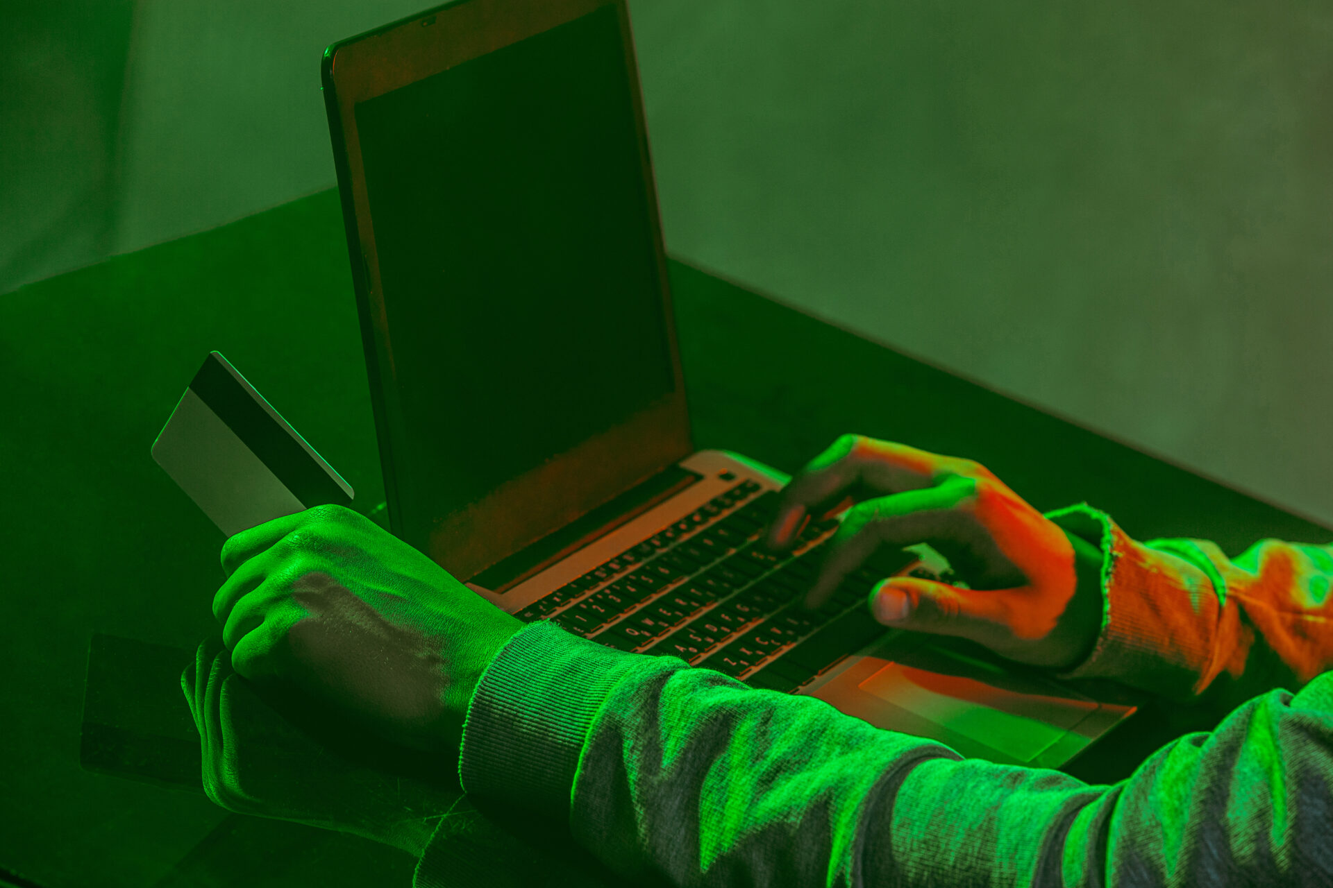 PARKS: TOTAL PIRACY LOSSES FROM STREAMING SERVICES TO REACH $113BN BY 2027