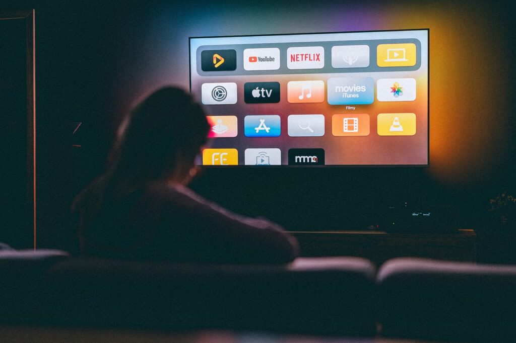 DISCOVERY, TV4 A VIAPLAY PODÁVAJÍ ŽALOBU PROTI NELEGÁLNÍM VYSÍLATELŮM